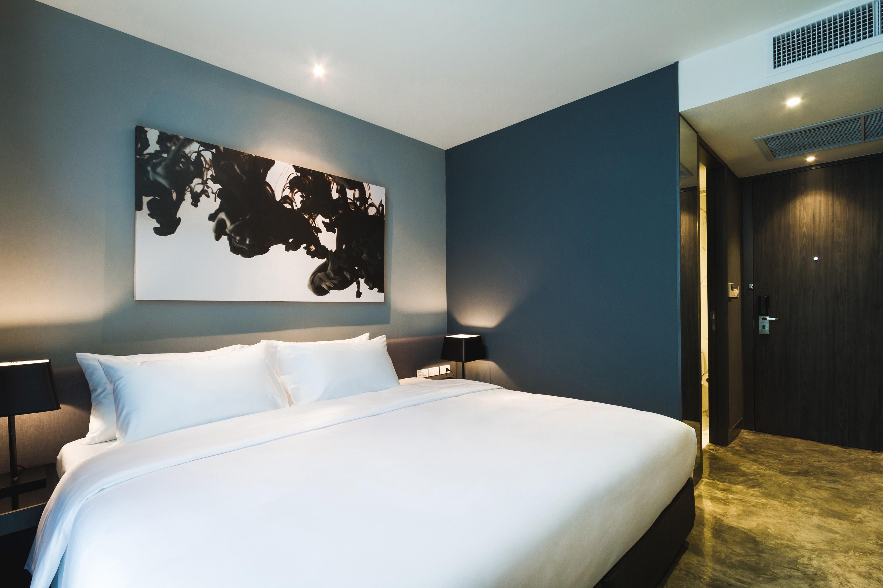 Zazz Urban Bangkok Hotel Exterior photo